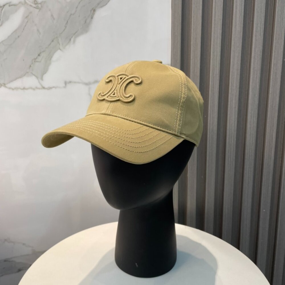 Celine's new classic fashion baseball cap